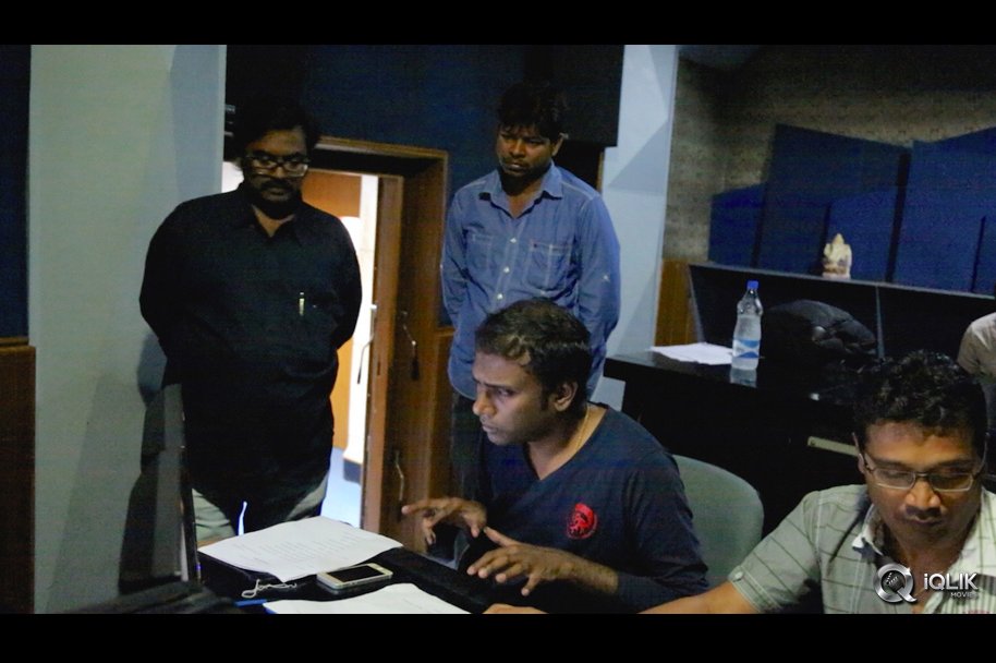 Kailash-Kher-Has-Recorded-a-Special-Song-For-Gopala-Gopala-Movie